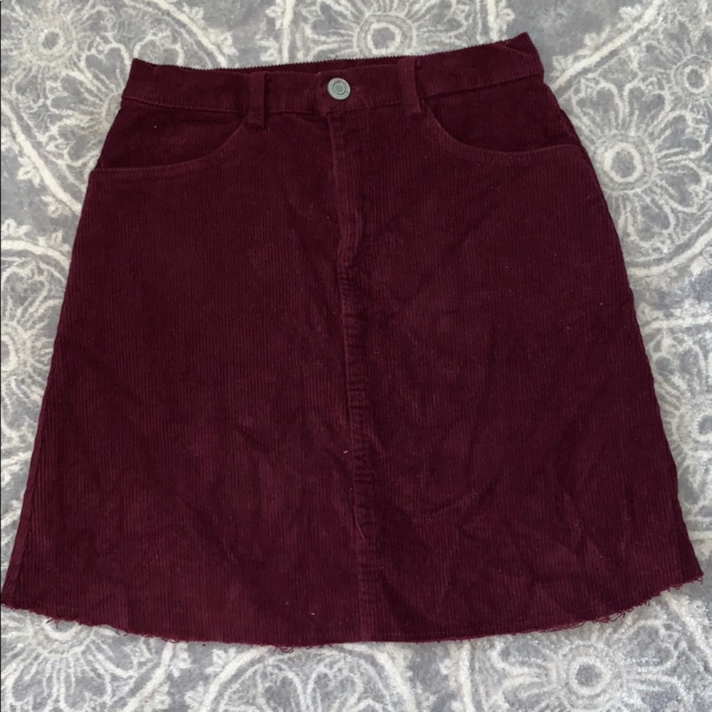 Brandy Melville maroon skirt (one size)